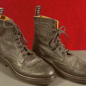 JOHN FLUEVOG TOLERANCE NEWELL UNLINED BROGUE LACE UP BOOTS Mens Size 10